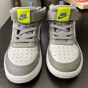 Boys Nike Court Borough Mid 2 Sneaker